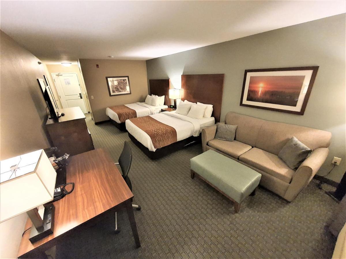 AmeriVu Inn&Suites - Chisago City Zewnętrze zdjęcie