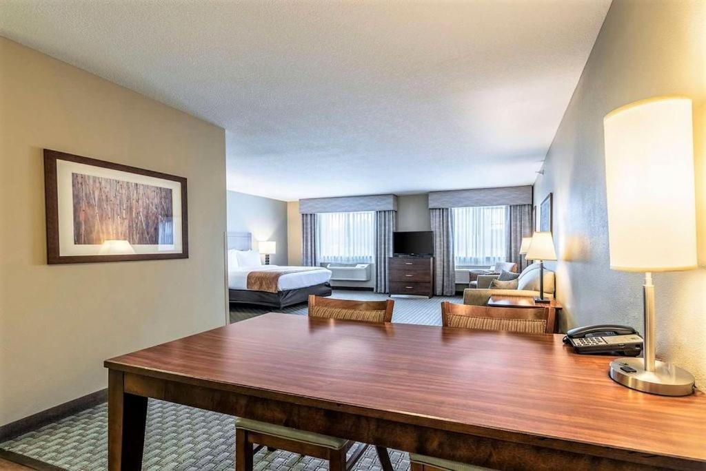 AmeriVu Inn&Suites - Chisago City Zewnętrze zdjęcie