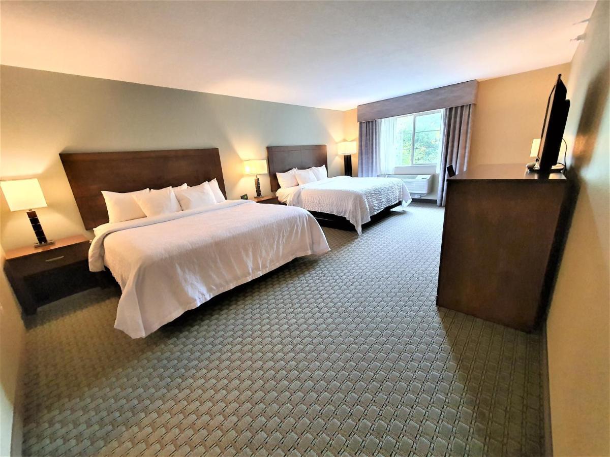 AmeriVu Inn&Suites - Chisago City Zewnętrze zdjęcie