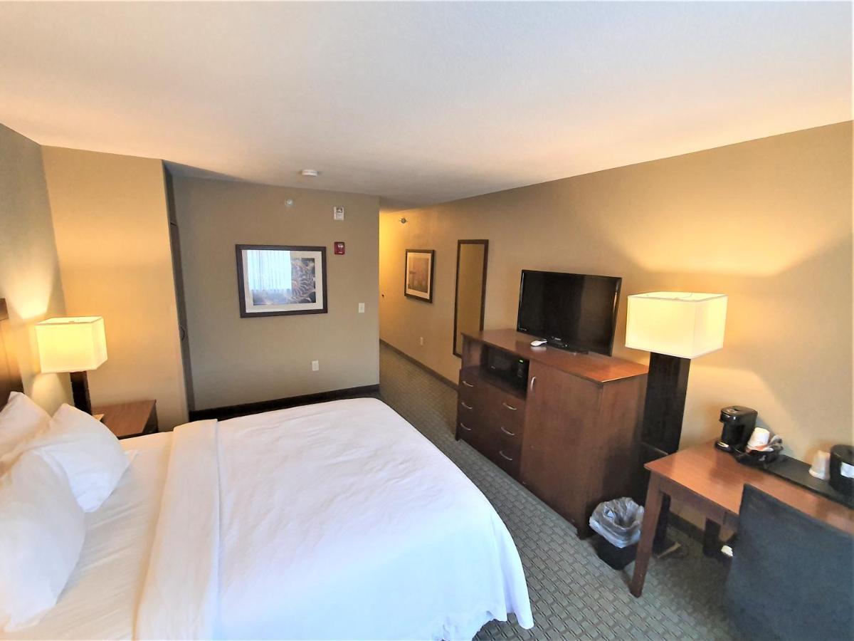 AmeriVu Inn&Suites - Chisago City Zewnętrze zdjęcie